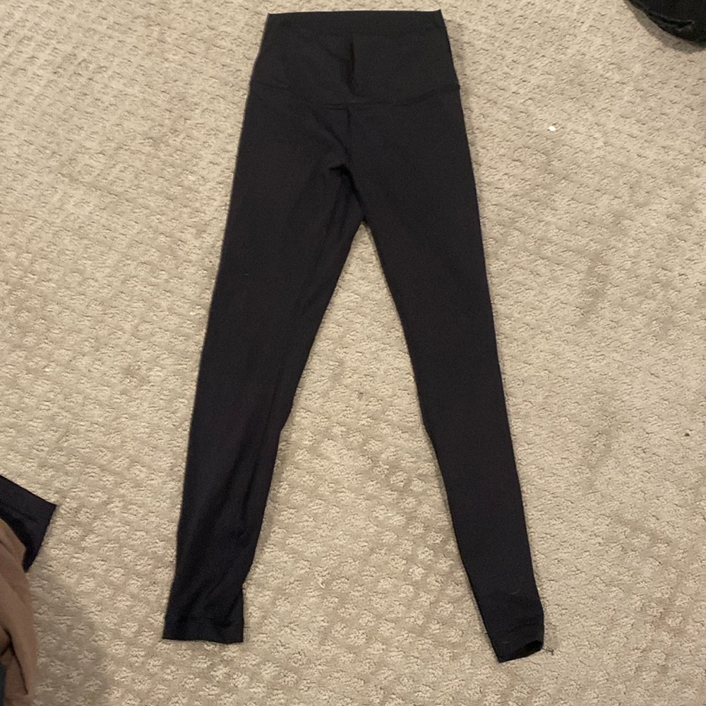 black lululemon leggings, size 4